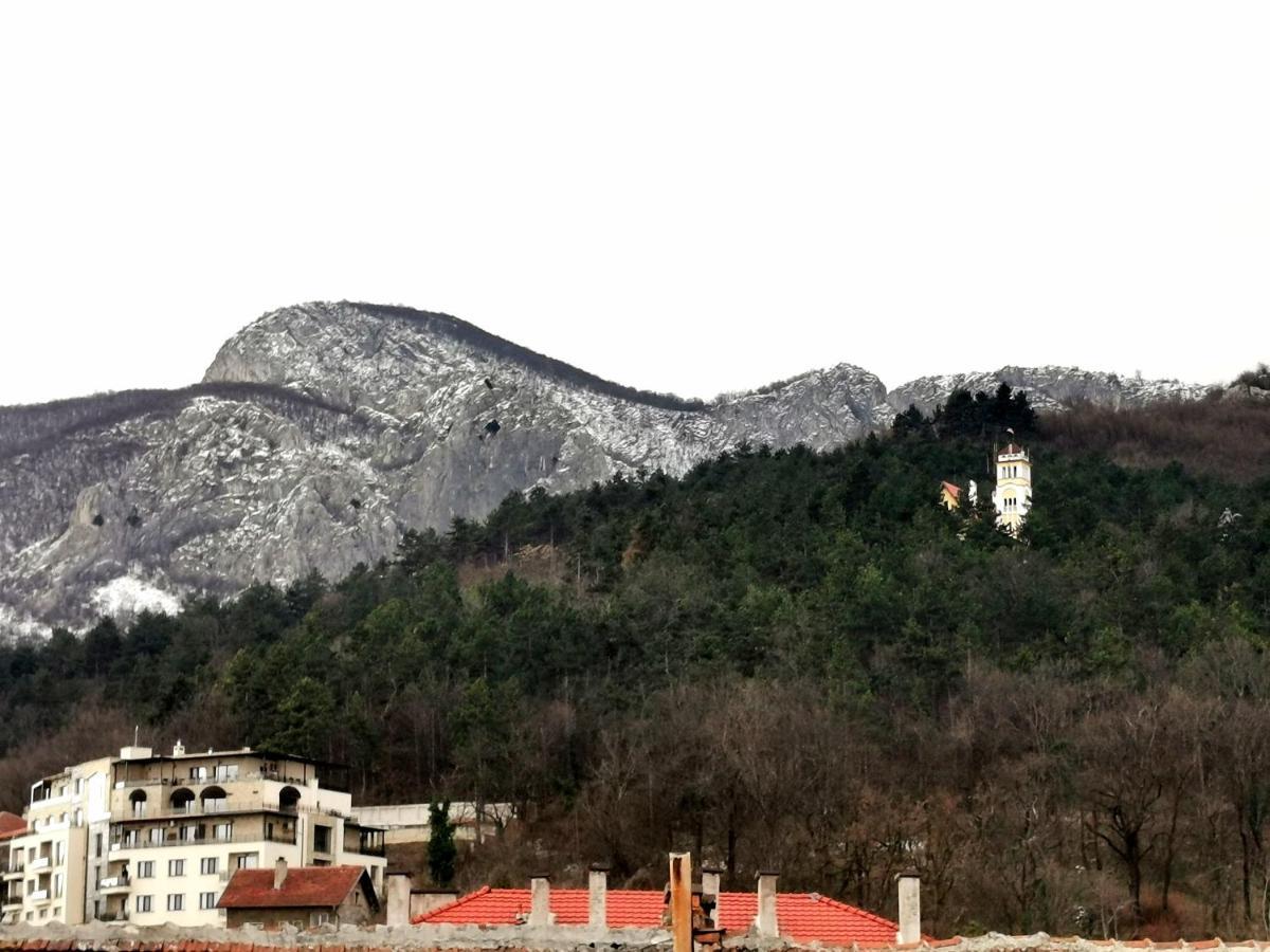 Balkan View Apartment Vratsa Esterno foto