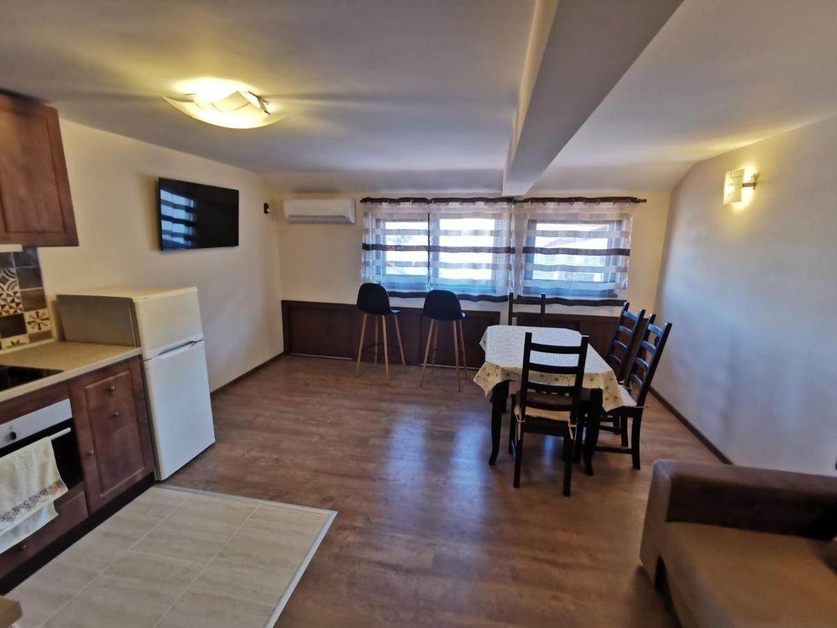 Balkan View Apartment Vratsa Esterno foto